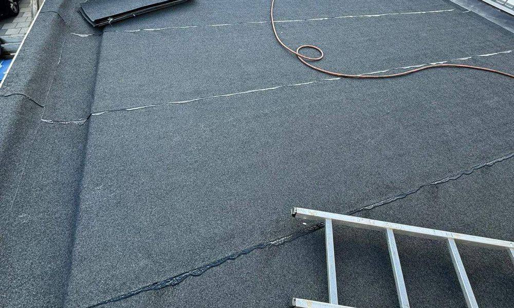 Bitumen Dak Hoorn